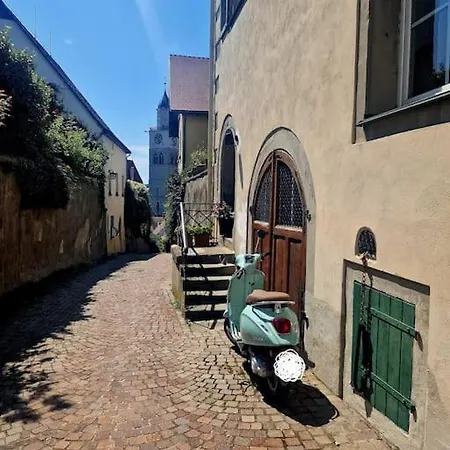 Historic Cozy Flat In Citycenter By Constance